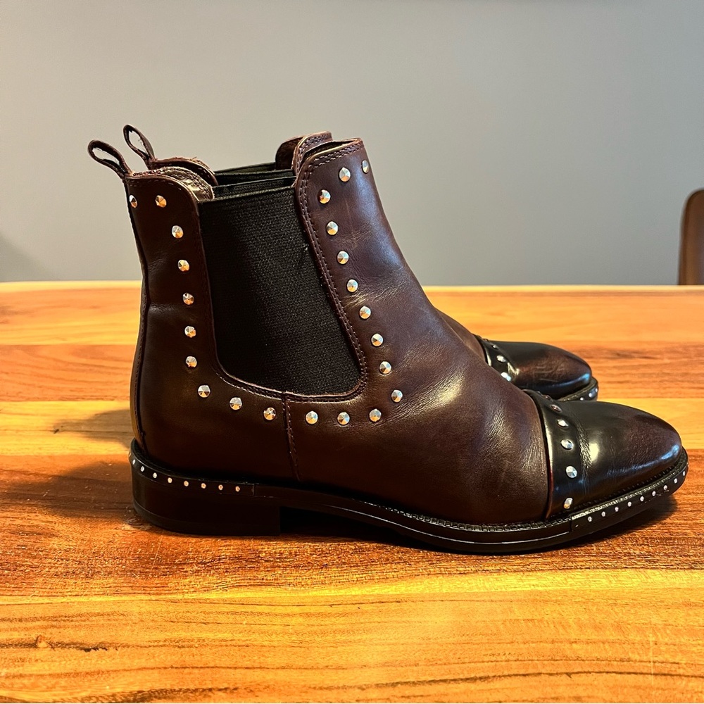 Ateliers brown women leather boots size 37.